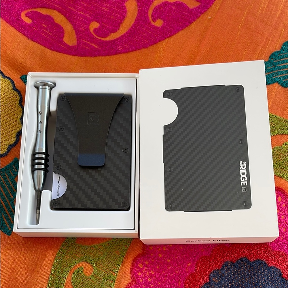 Ridge Carbon Fiber Wallet